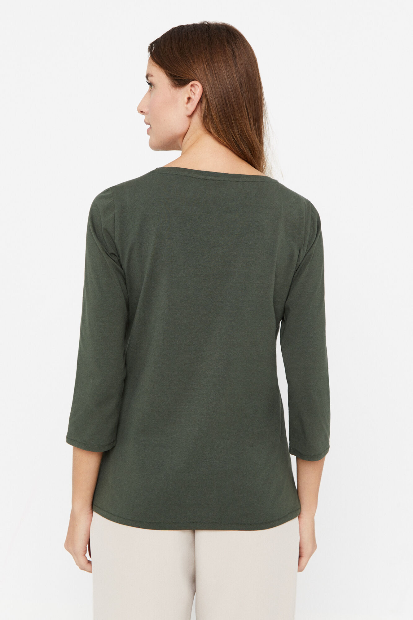 Camiseta básica com decote canoa - Cáqui