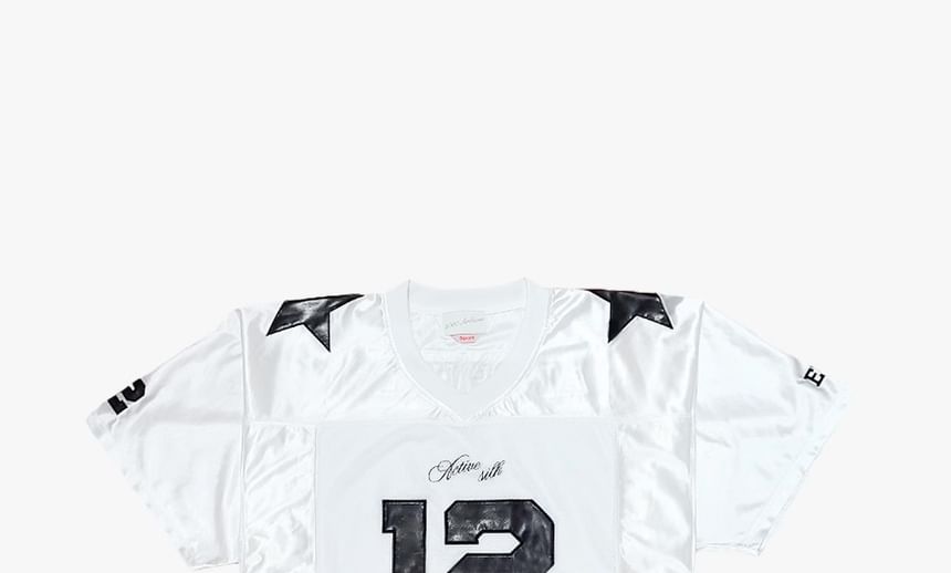 JVL - T-shirt met korte mouwen, V-hals en nummeringprint van jersey