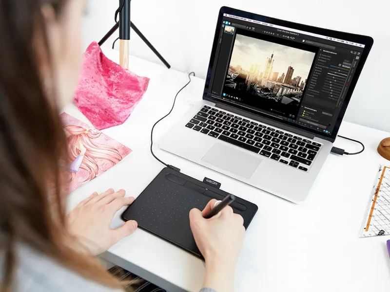 Wacom Intuos S - Digitizer - elektromagnetisk - trådløs, kabling - USB - Sort