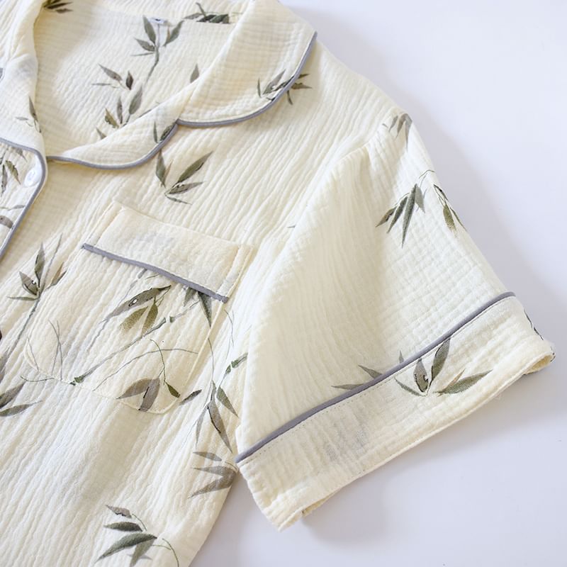 Dogini - Pyjamaset: overhemd met korte mouwen en bladprint + korte broek + broek