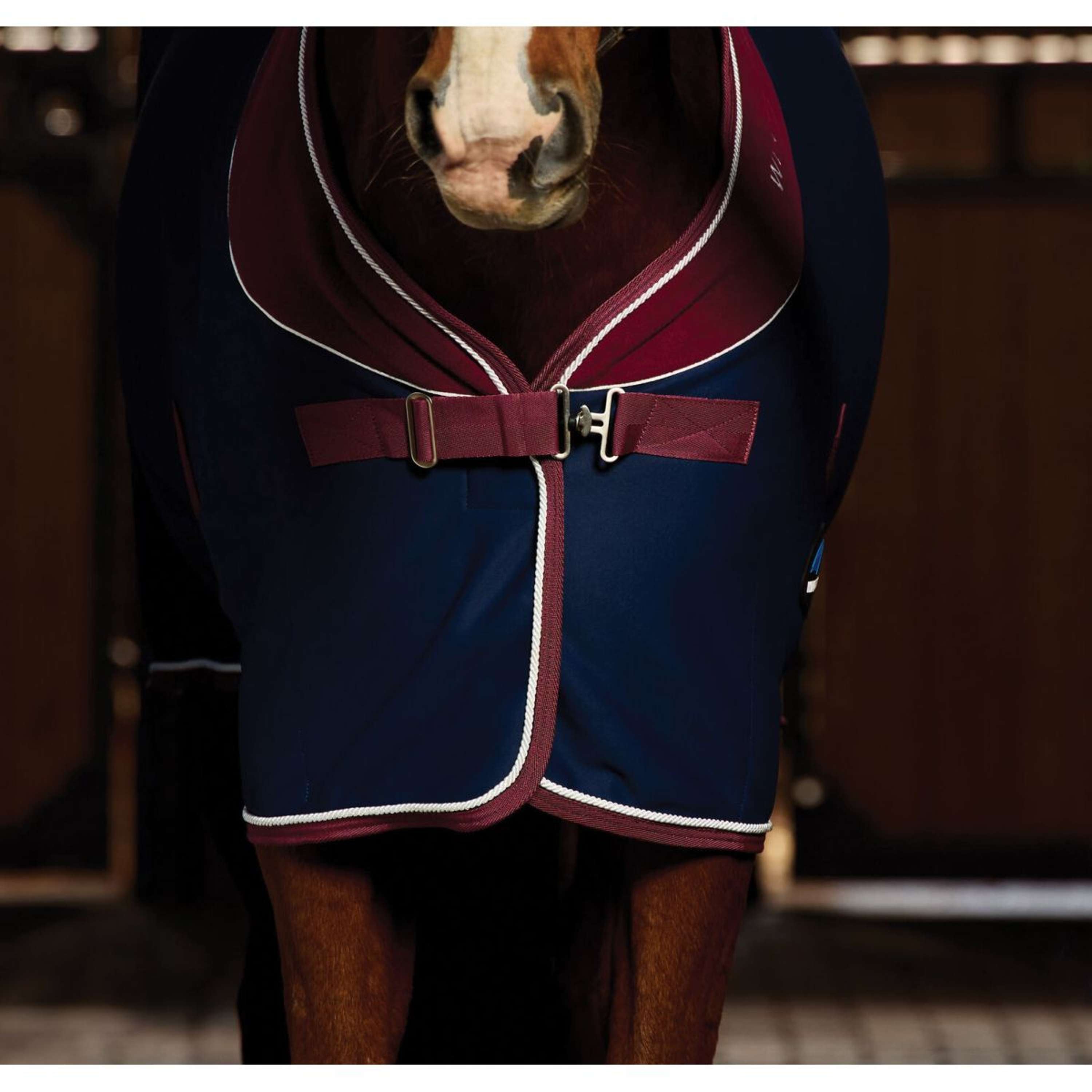 WeatherBeeta Showdeken Opulence Standard Neck Navy/Burgundy