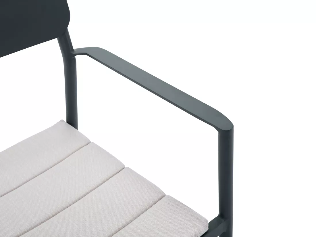 Lot de 2 fauteuils de jardin empilables en aluminium avec coussin blanc - Anthracite - LOTTYS de MYLIA