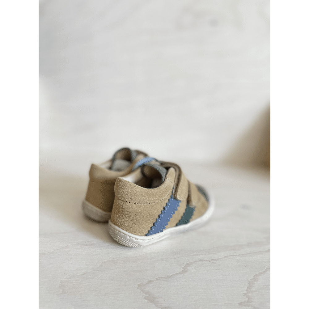 Naturino - PrÃ©stapper - Suede Sand Olive Green Bottle Celeste