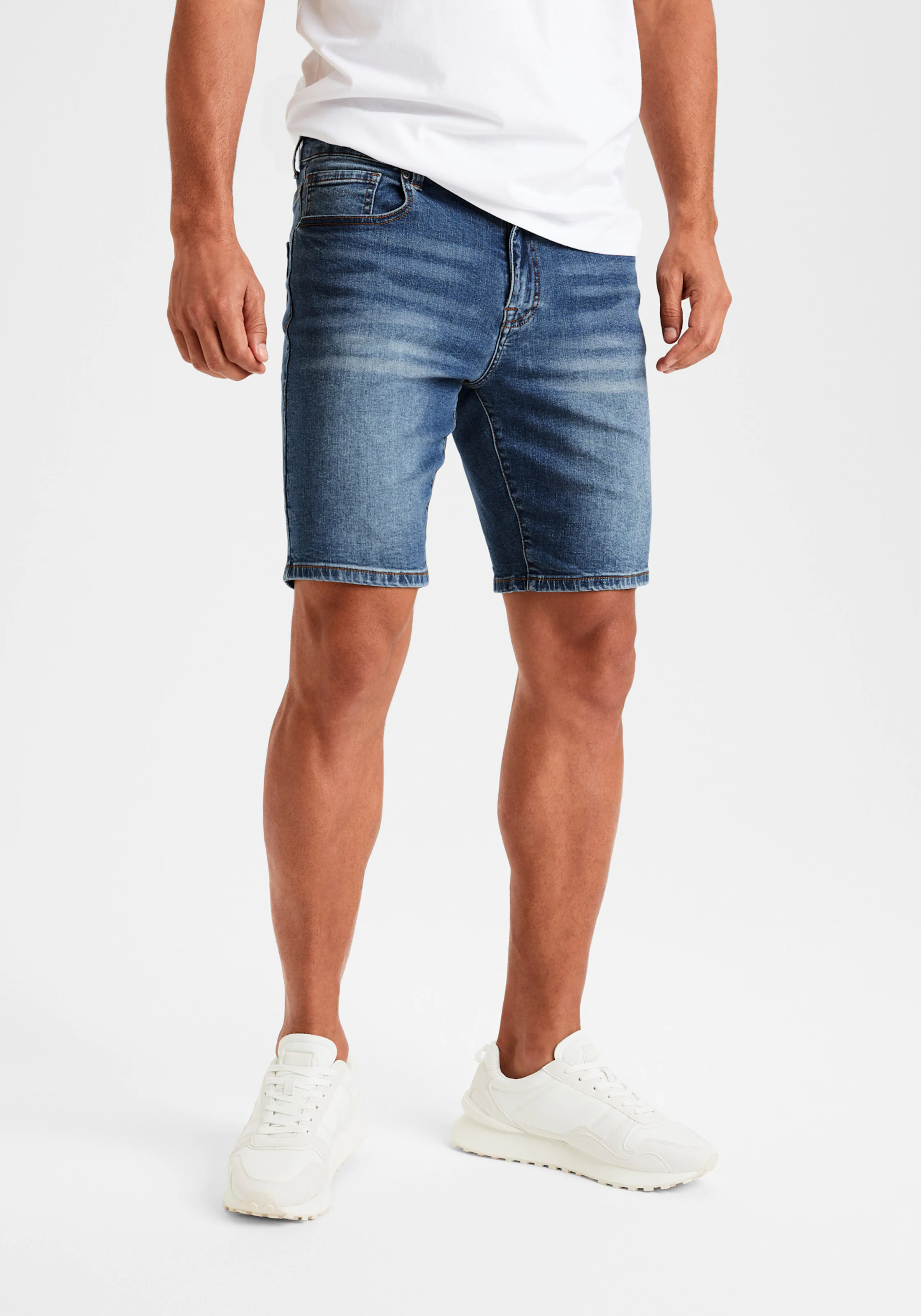 Buffalo Jeansshorts in dark blue