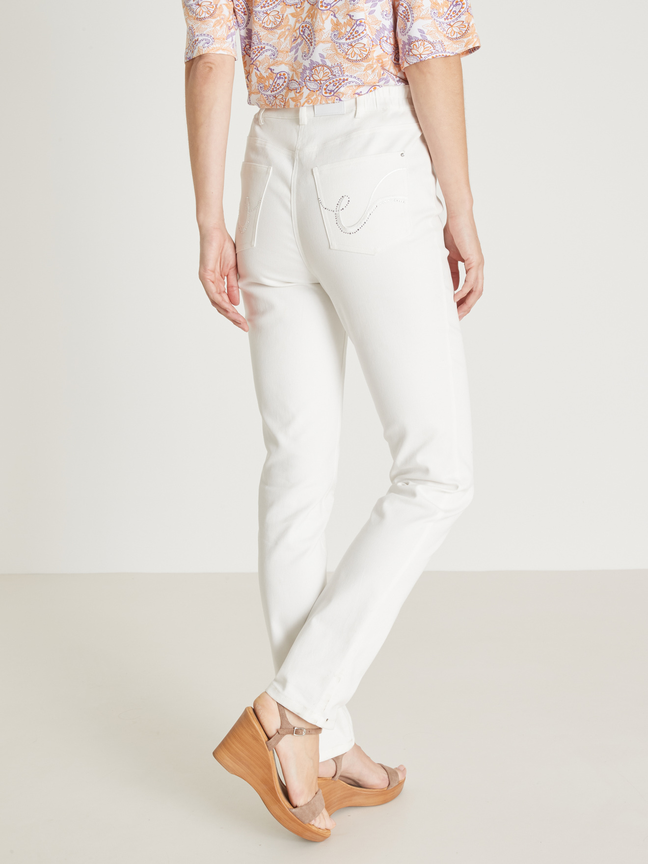 Pantalon 5 poches coupe droite
