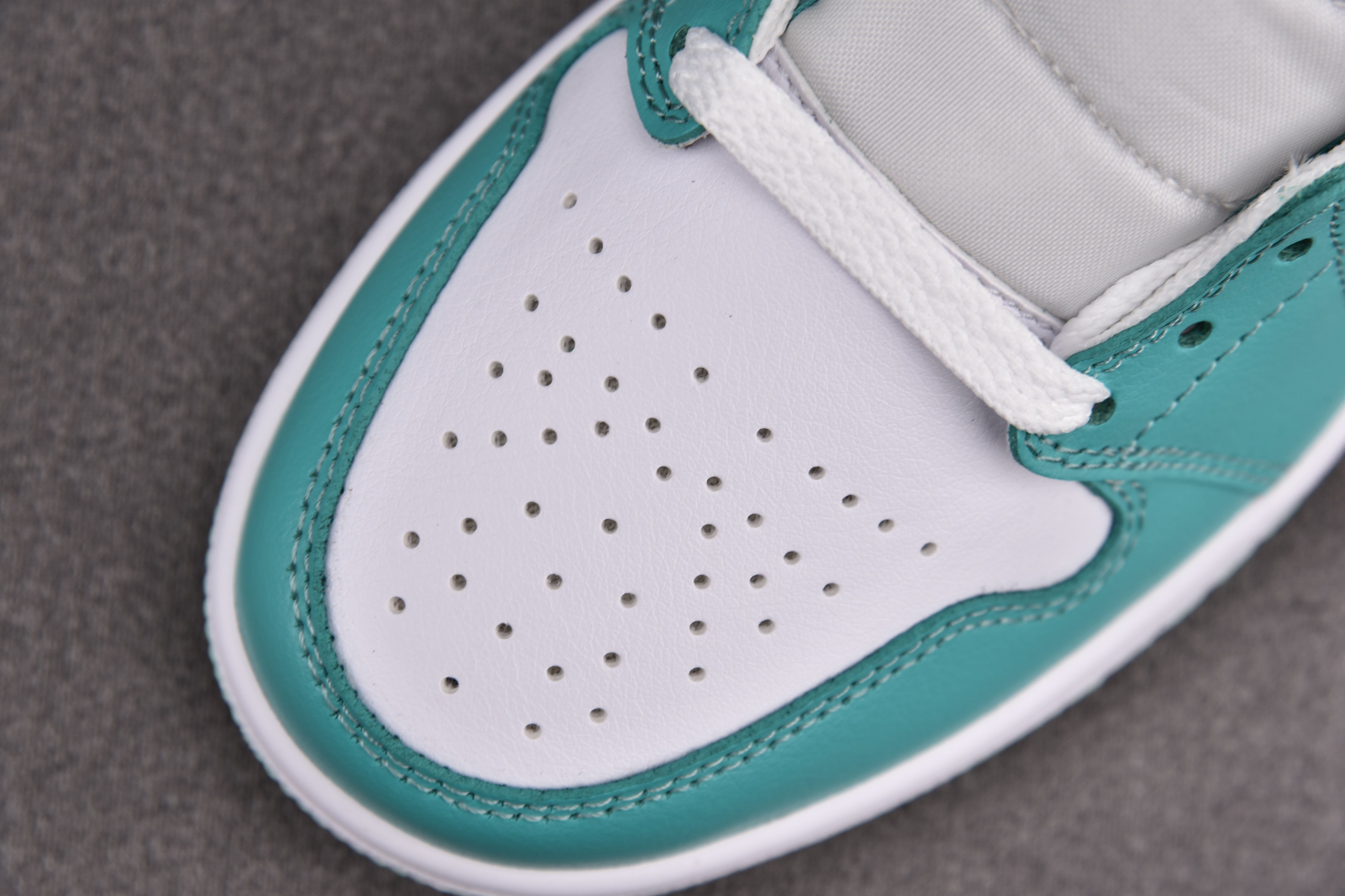 Jordan 1 Mid Washed Teal (Women Size!!)