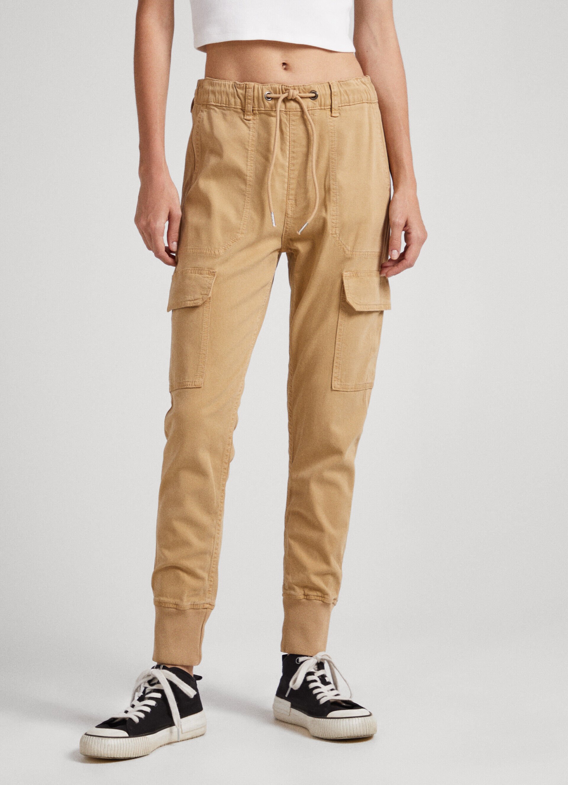 Calça jogger de corte relaxado - bege camelo