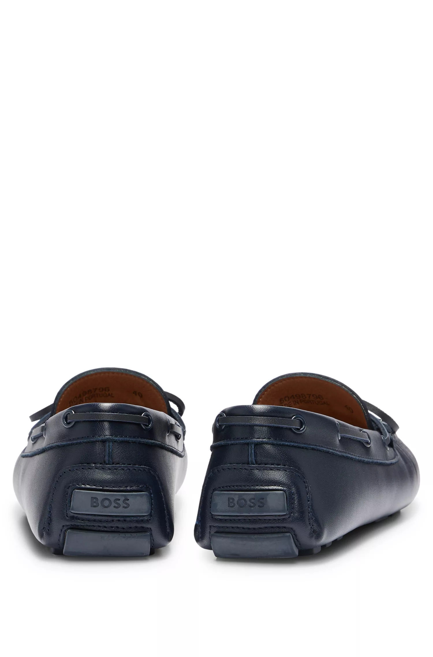 Mocassins BOSS Black-Driver em couro com detalhe de laço