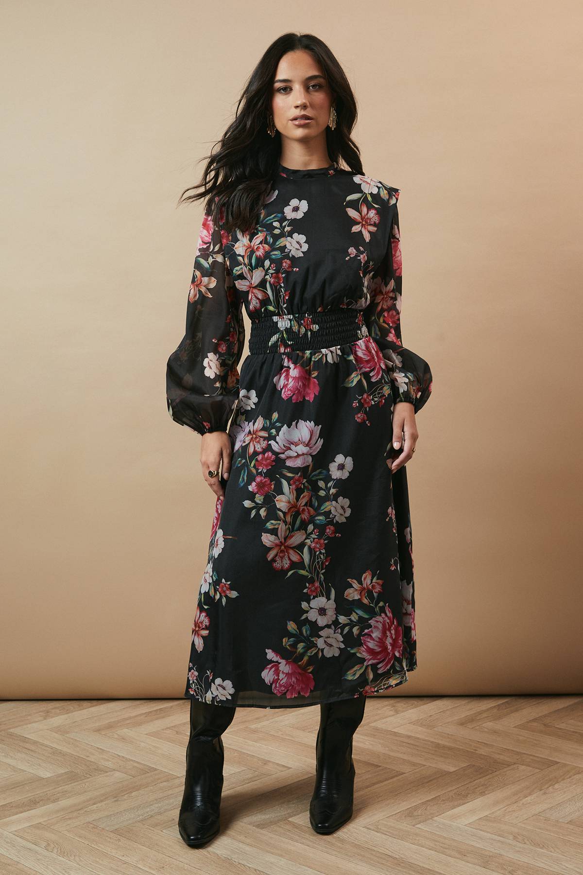 Oasis Robe Mi-longue en Organza Floral à Taille Froncée et Dos Noué