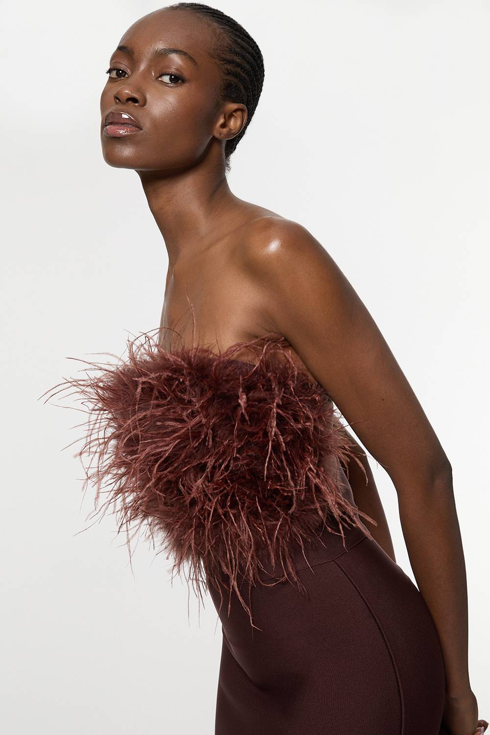 KarenMillen Robe Midi Moulante Bandeau en Maille Bandage avec Détails de Plumes