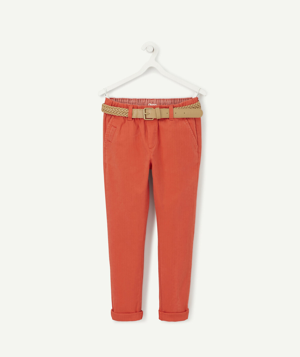 LE PANTALON CHINO ROUGE CEINTURÉ