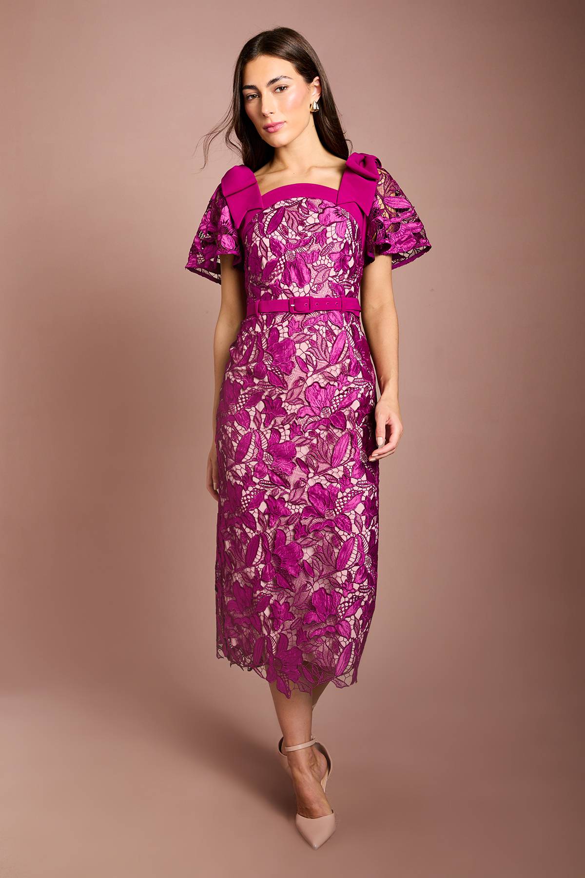 Coast Robe Crayon Midi Avec Nœud En Dentelle Aux Épaules