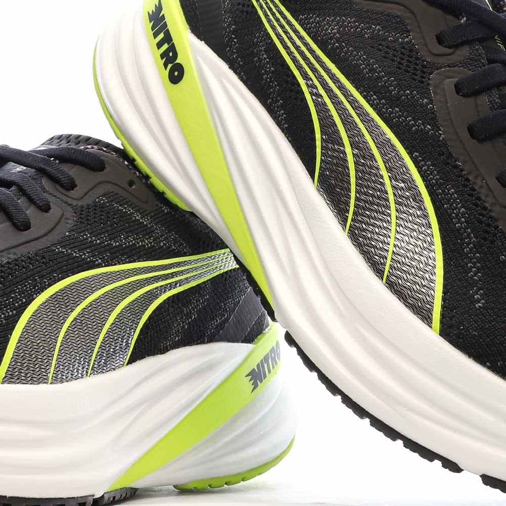 Puma Chaussures de running Noires/Jaunes Homme Puma Magnify