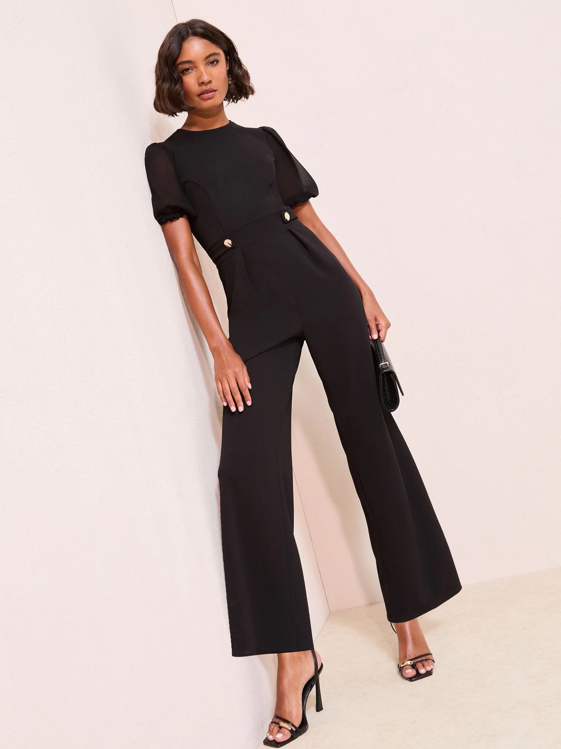 Zwart - Friends Like These Chiffon Sleeve Scuba Button Waist Jumpsuit