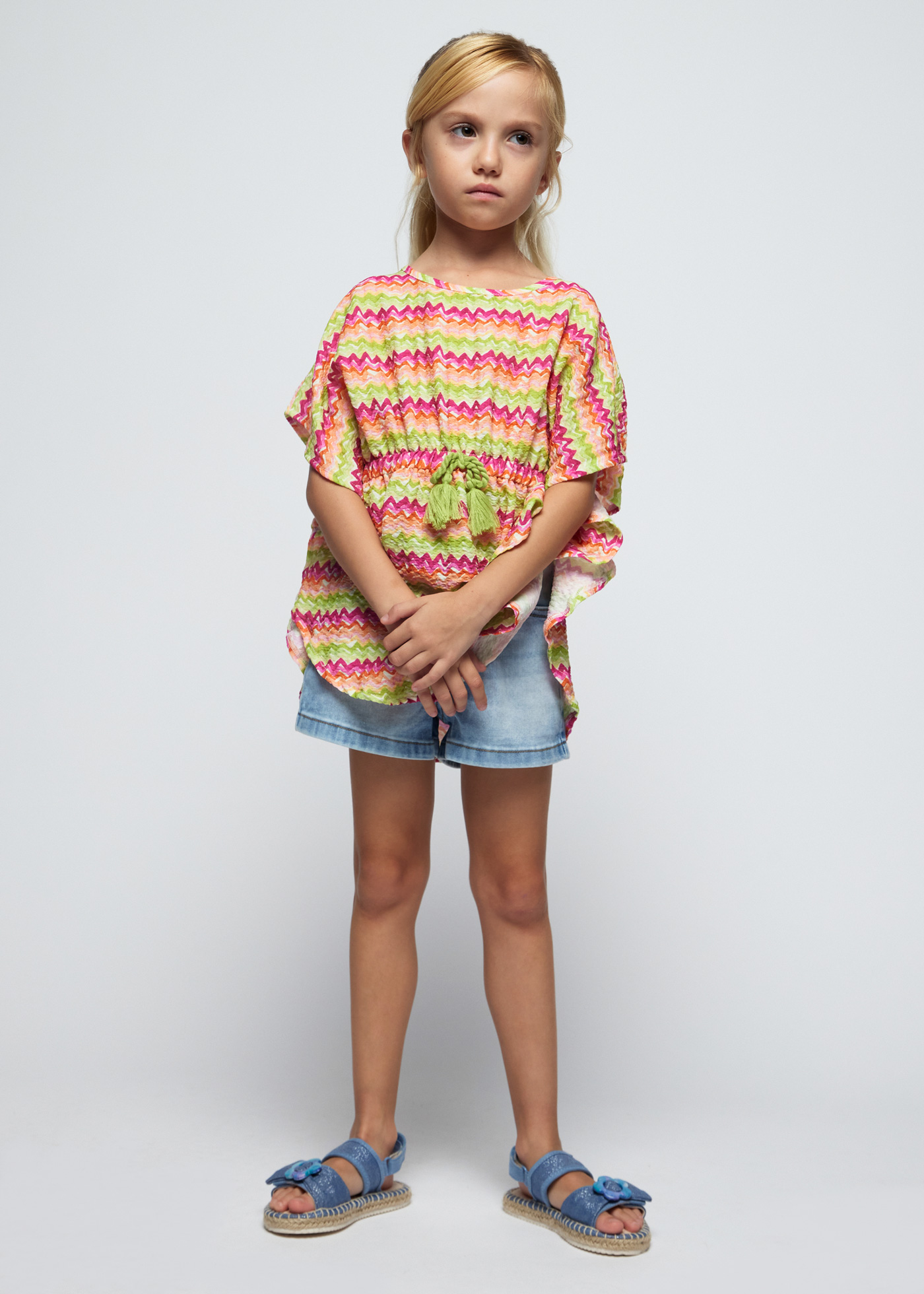 Caftan estampado para menina de Granada