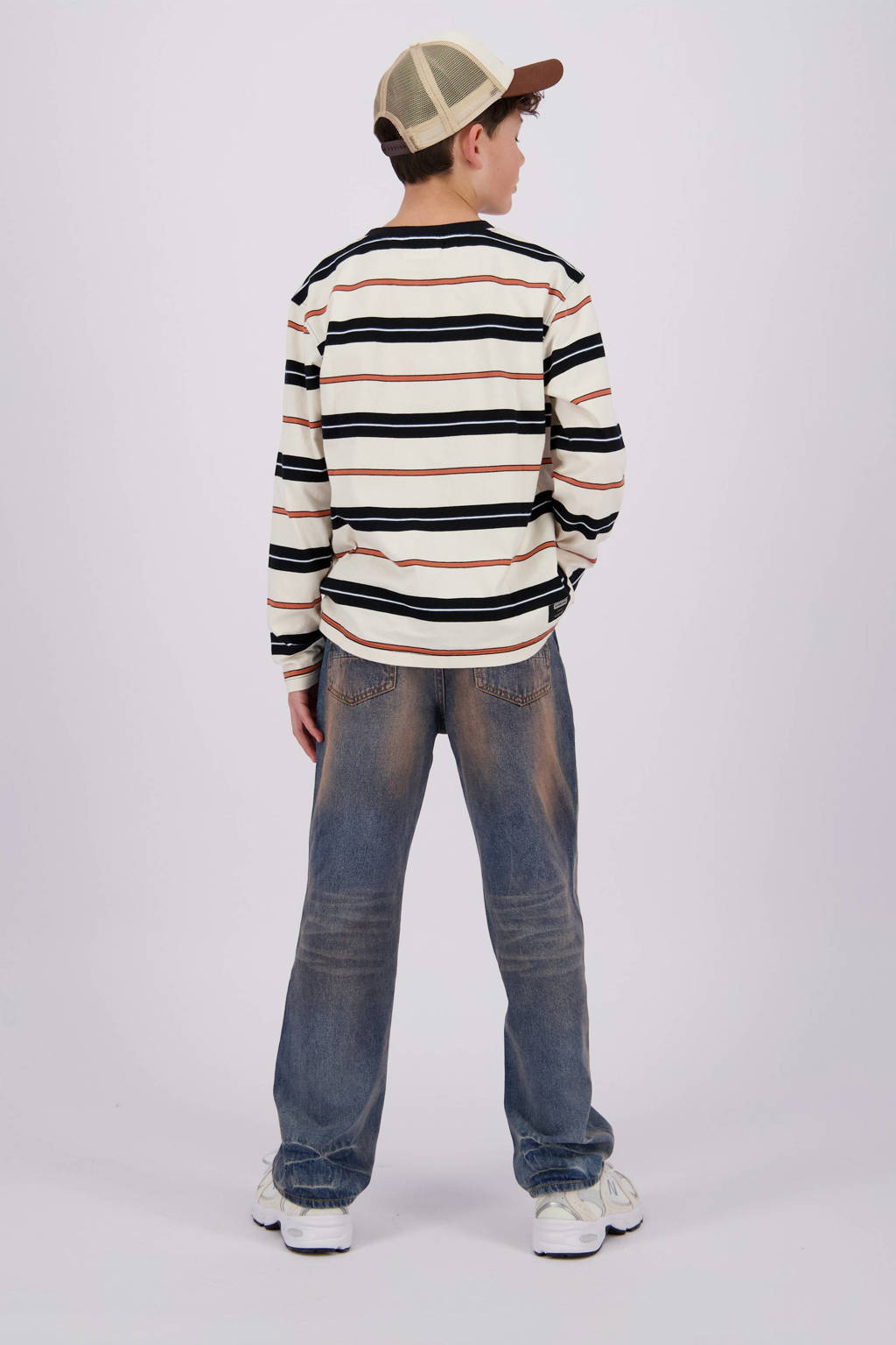 Vingino gestreepte longsleeve Jaci ecru/zwart/bruin