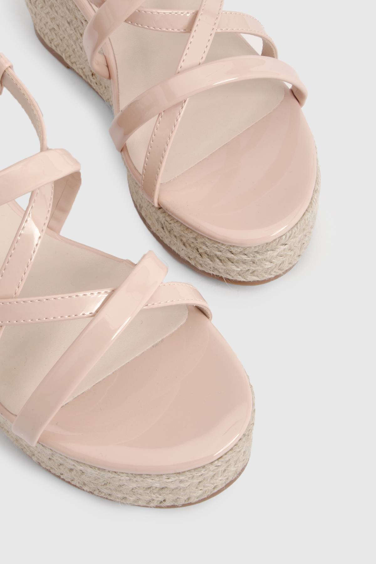 boohoo Sandales Compensées À Brides Ouvertes