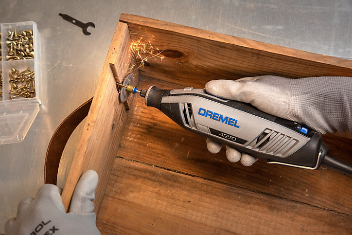 Mini outil Dremel 4250, 35 accessoires