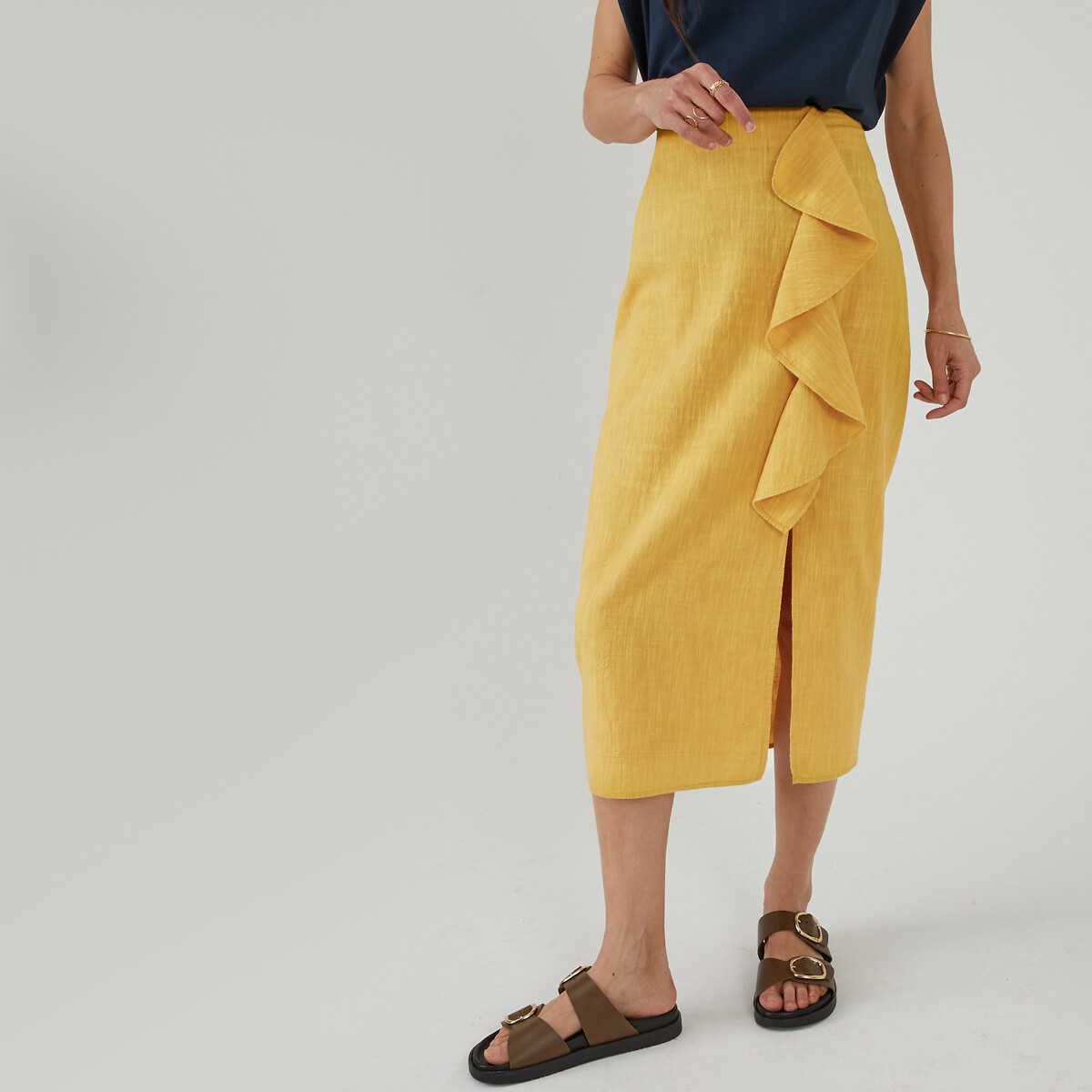 COLEÇÕES LA REDOUTE<br>Vestido midi com babados à direita