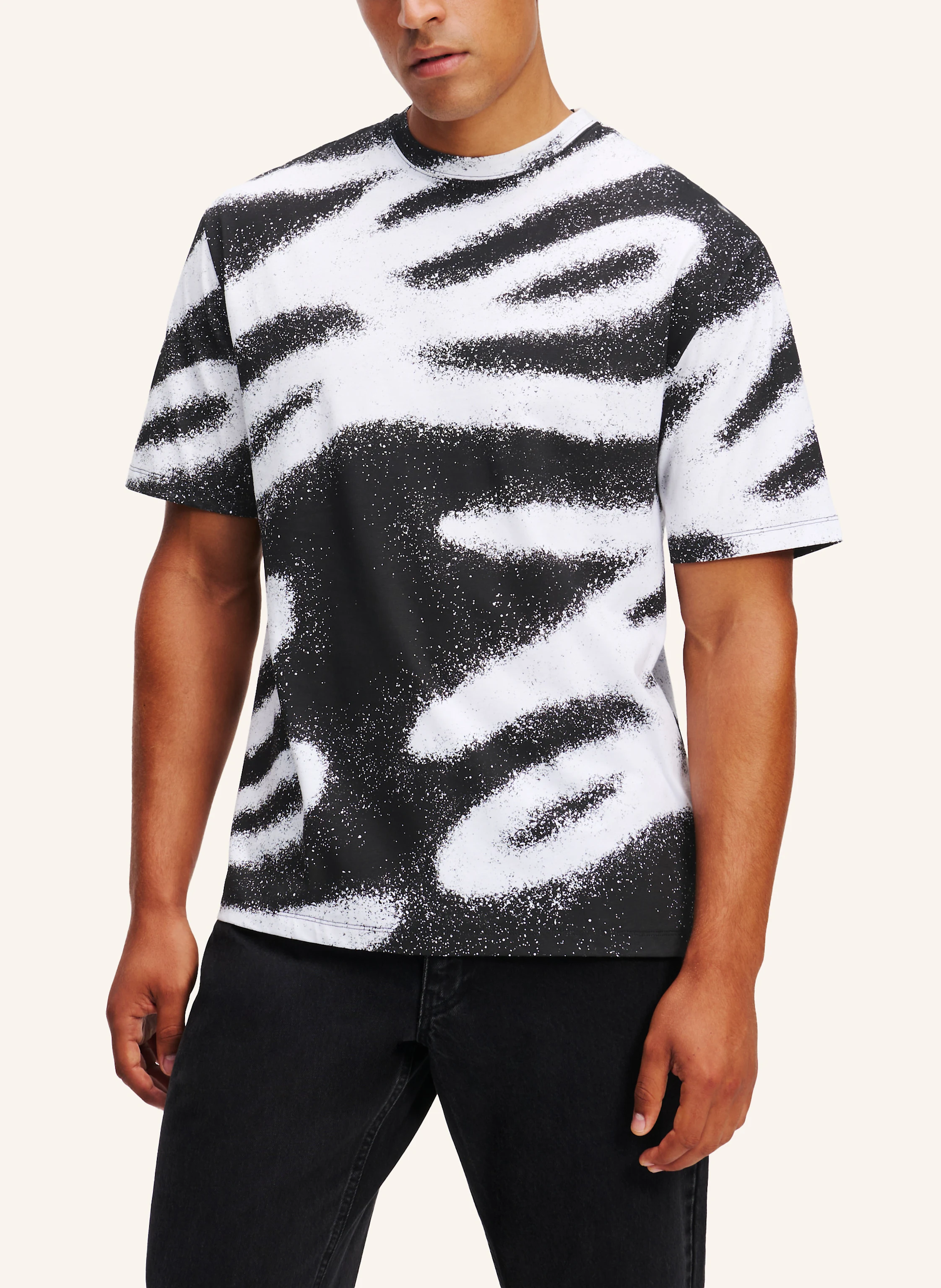 KARL LAGERFELD KARL AUTOGRAPH GRAFFITI T-SHIRT