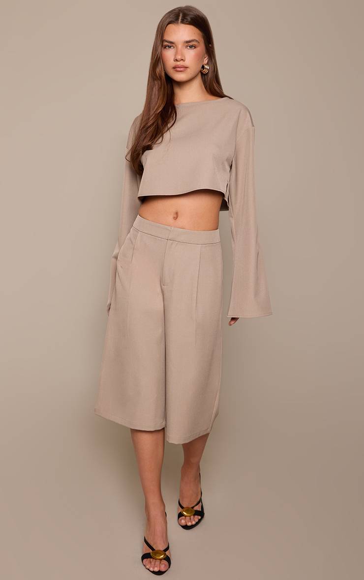Taupe Short Long Tissé Ajusté