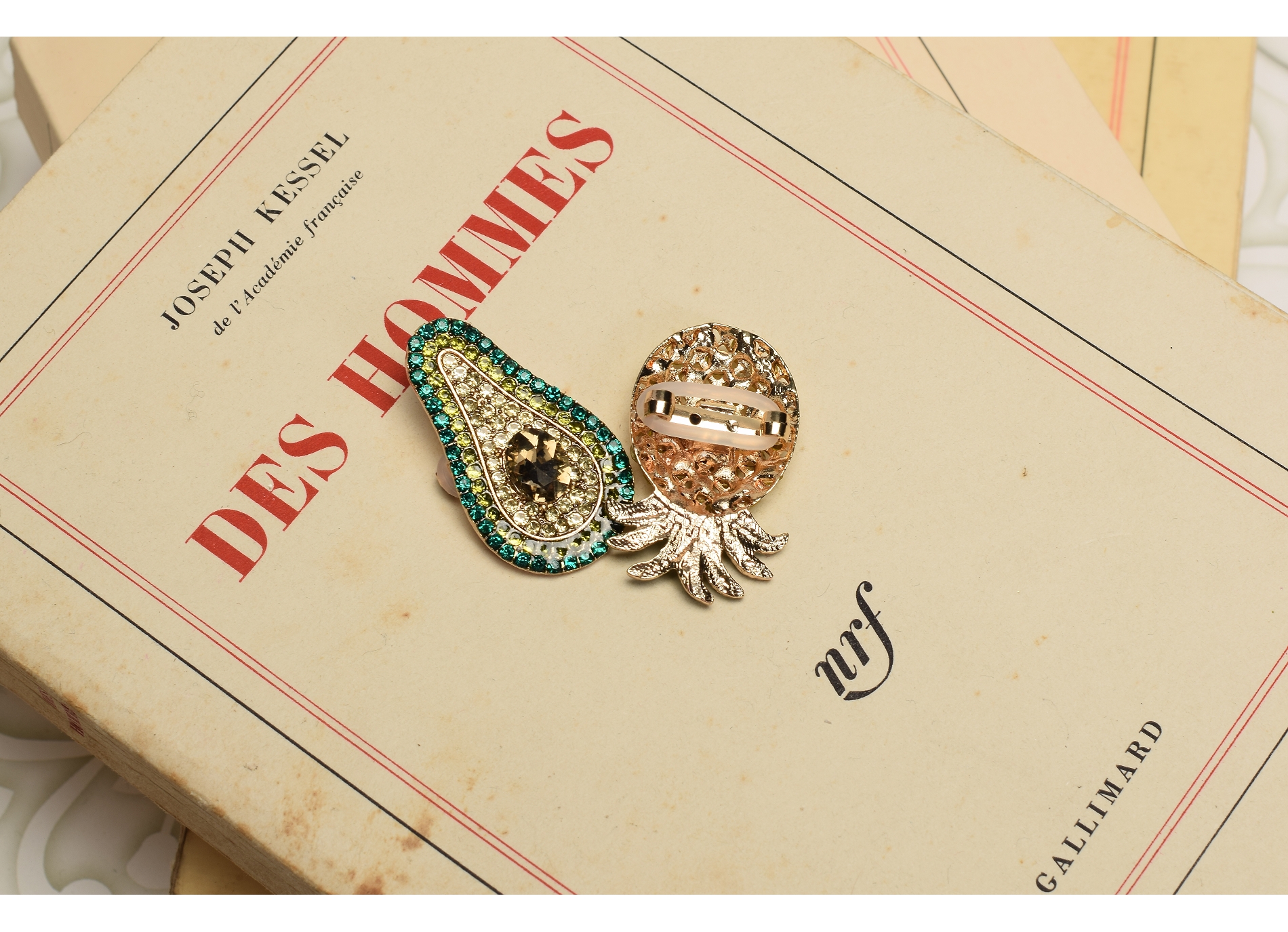 Bijou ananas avocat multicolore