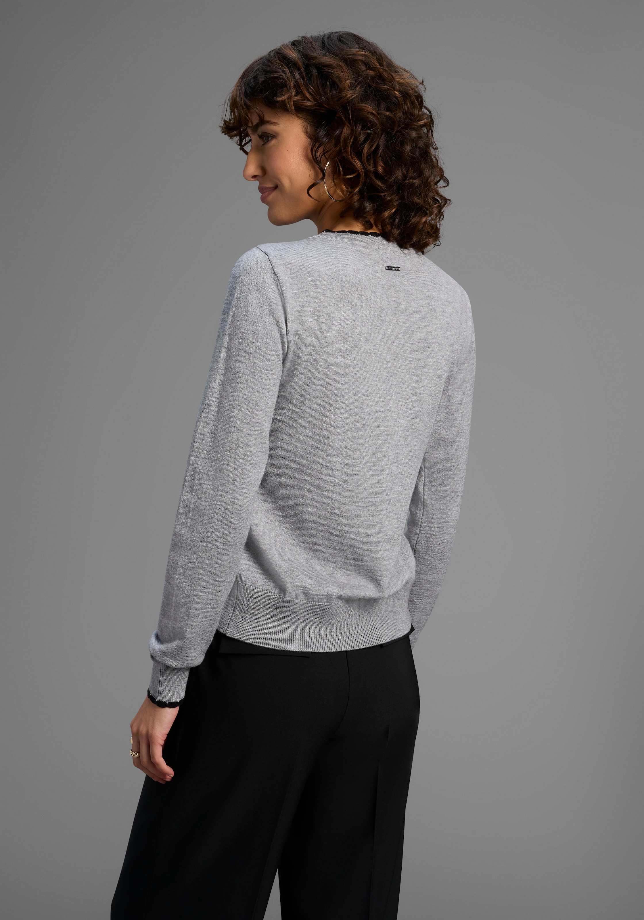 HECHTER PARIS Strickjacke mit Wellenkante - NEUE KOLLEKTION