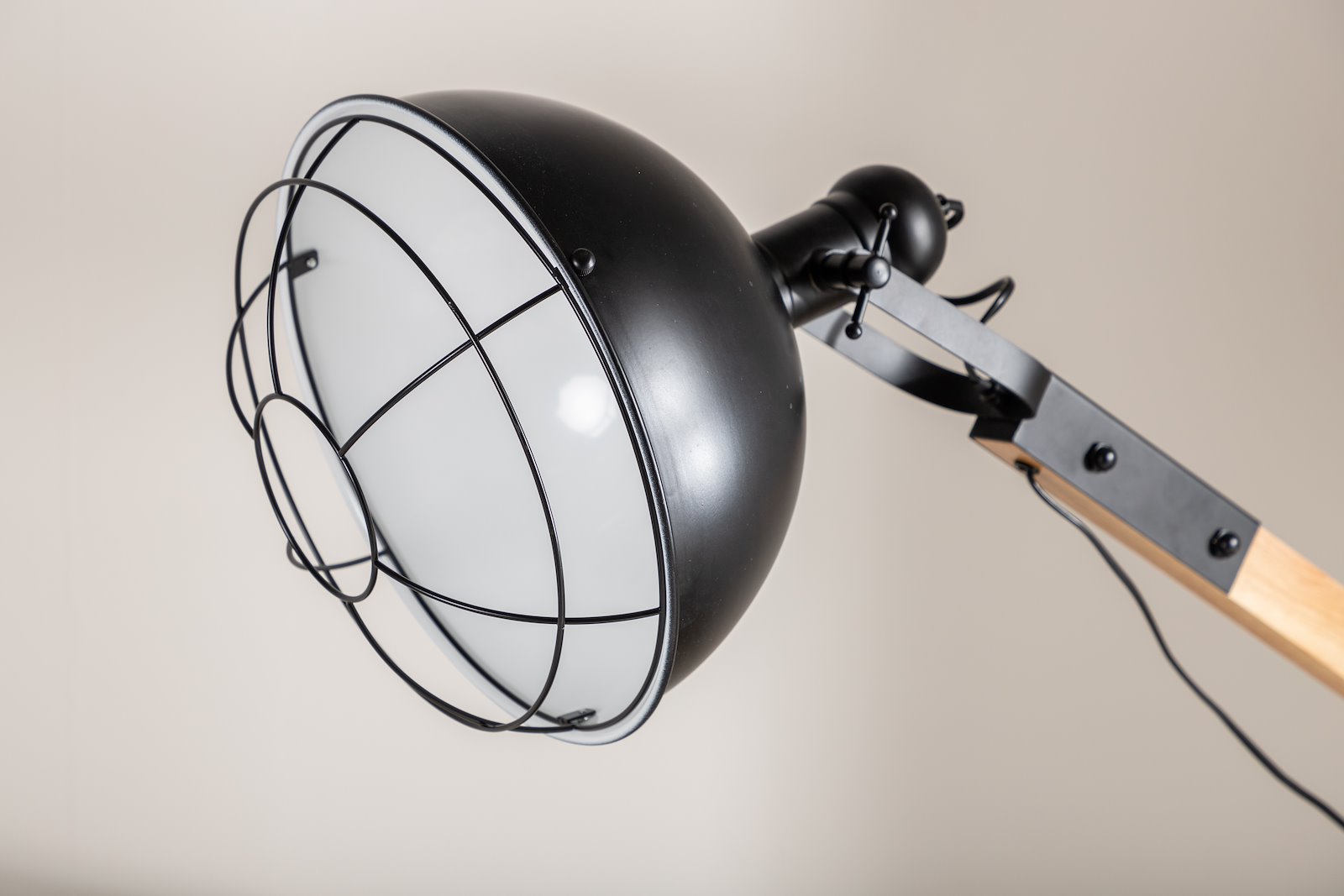 Kick bordlampe Tre/sort