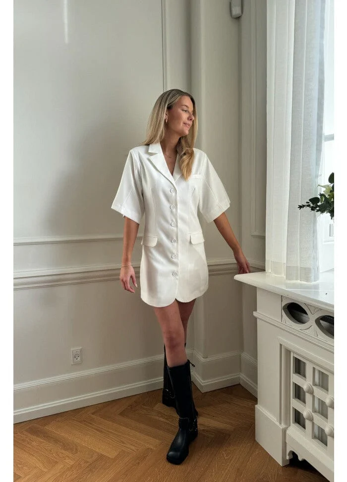BYIC Selmaic Blazer Dress w white