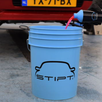 Stipt wax shampoo