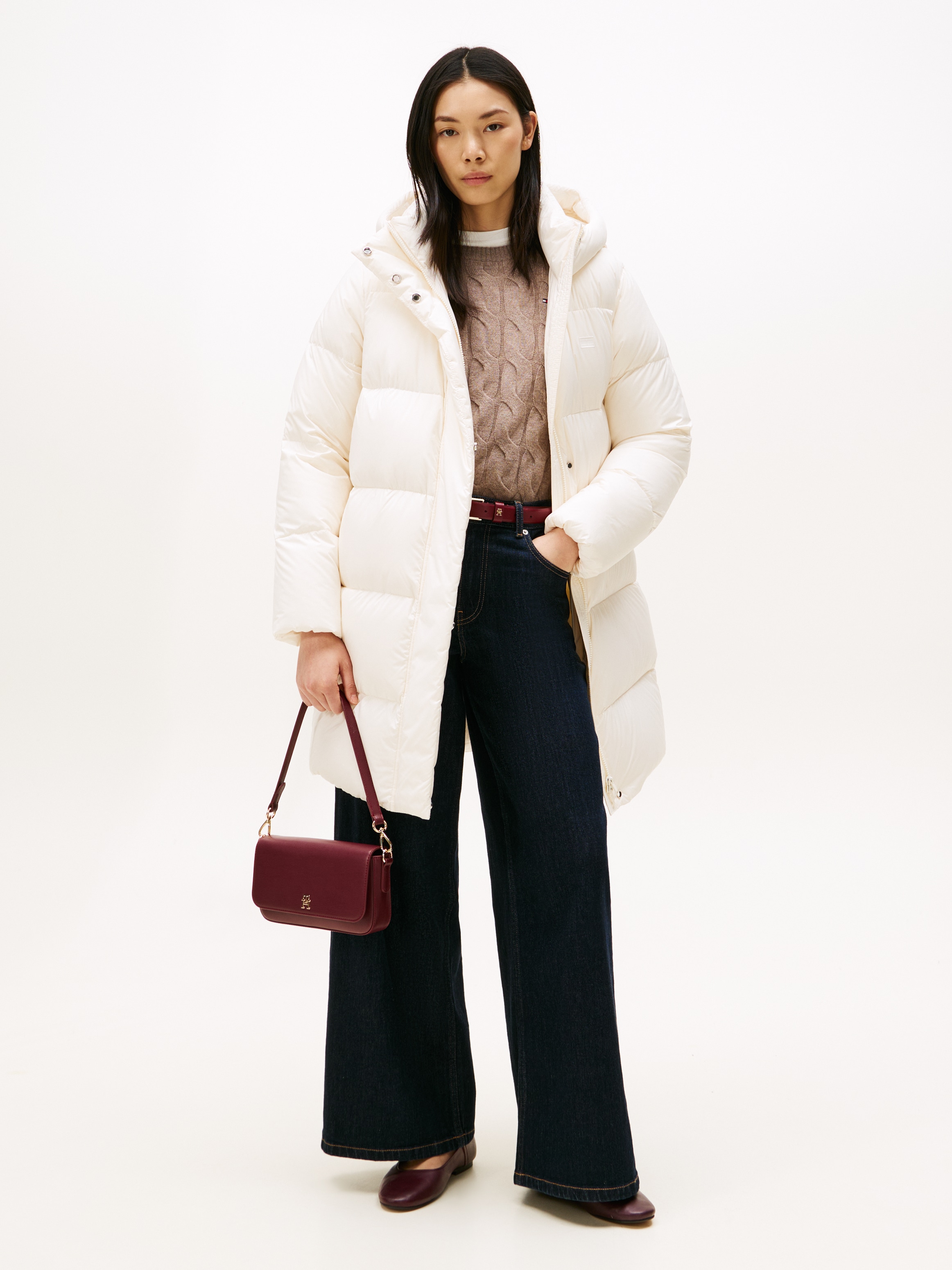 Tommy Hilfiger Steppmantel »MODERN DOWN REG COAT«, mit wärmenden Material gefüttert