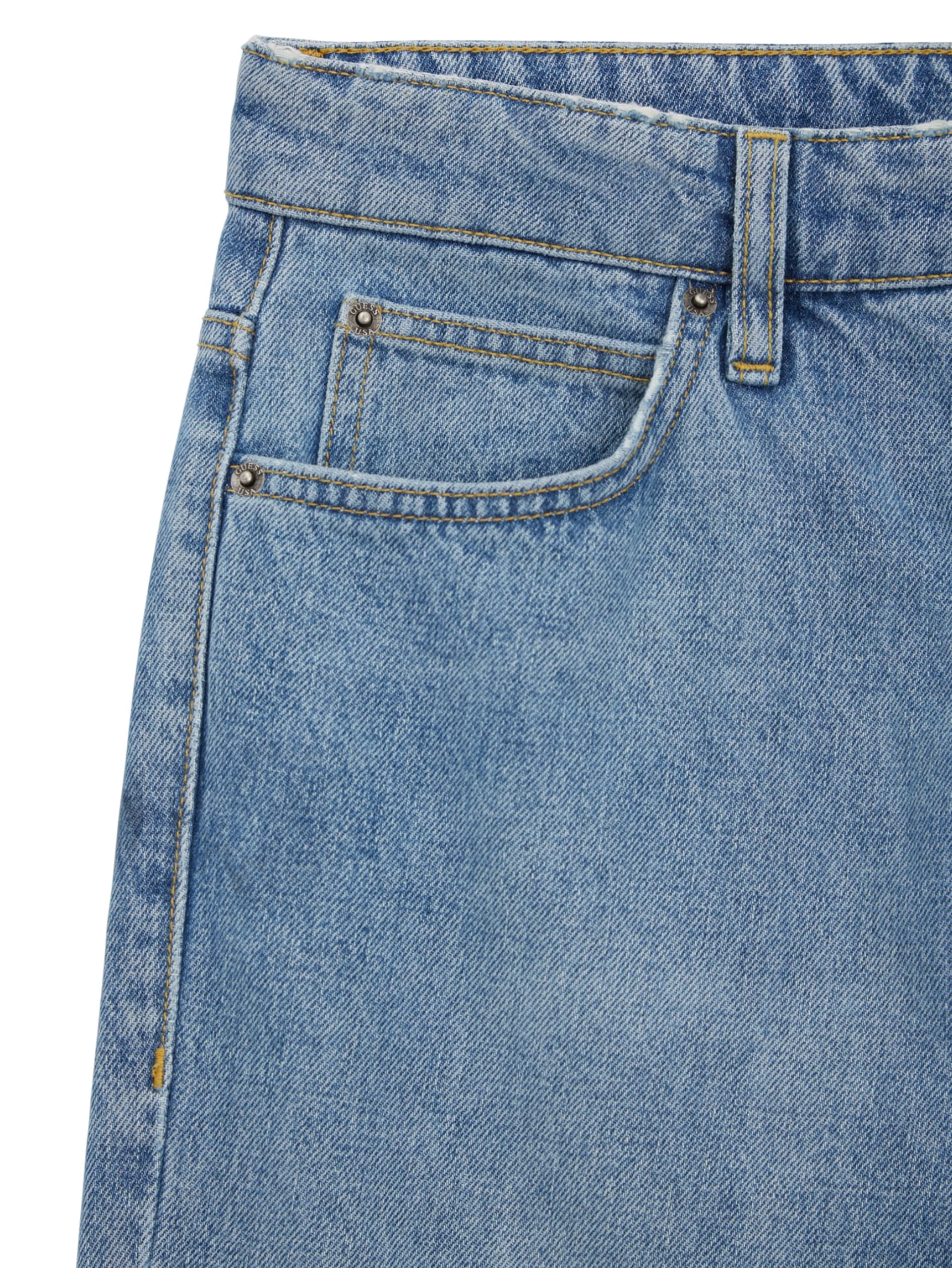 Calça jeans boca de sino