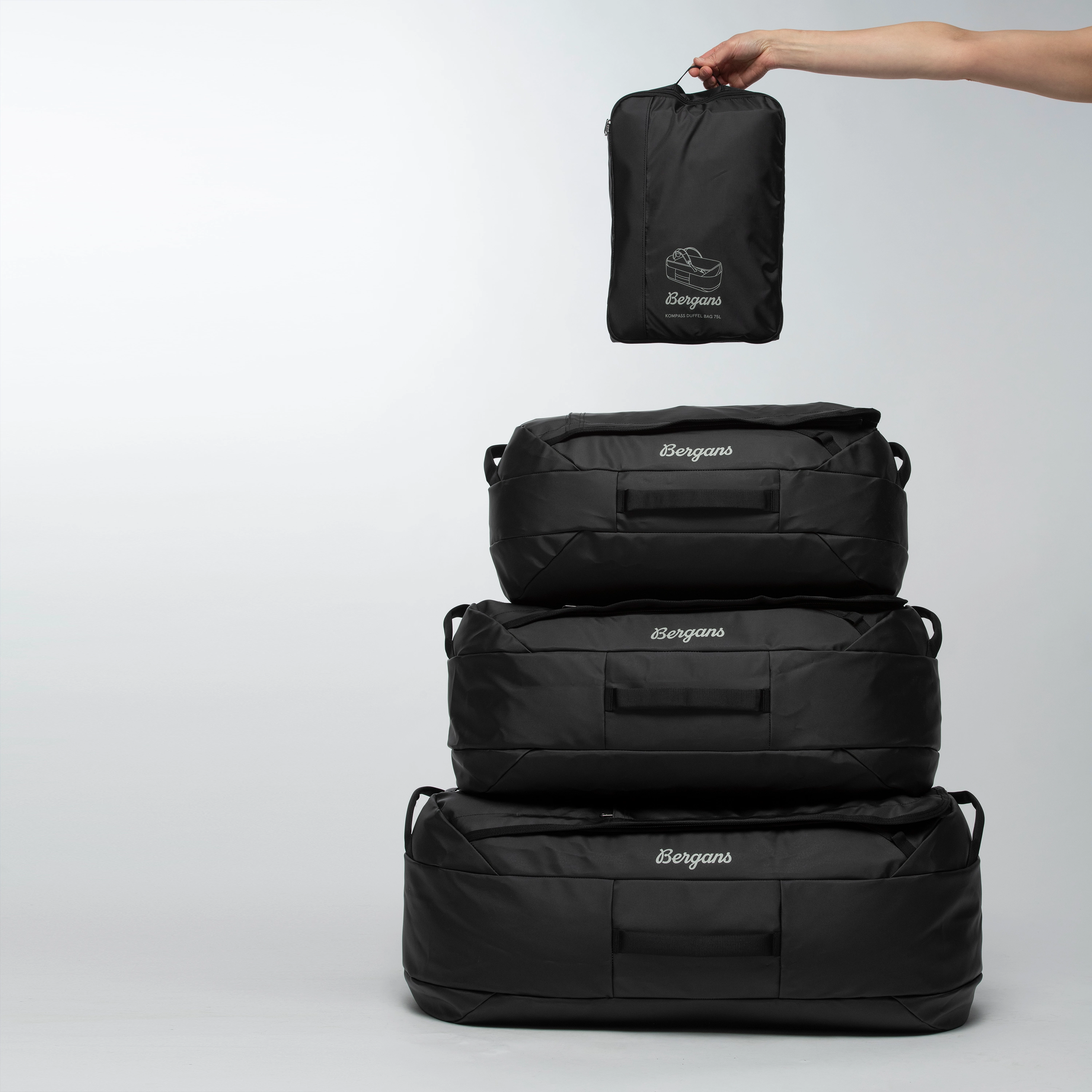 Kompass Duffel Bag 75 Black