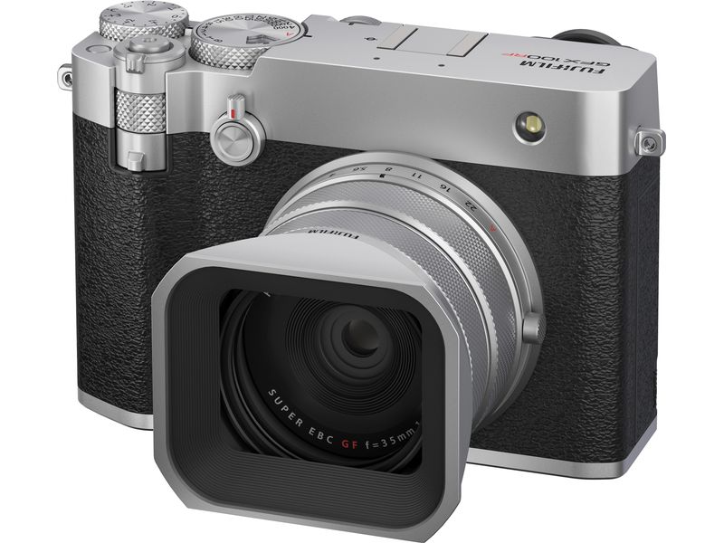 Fujifilm Fotokamera GFX 100RF Silber GFX-Kamera mit fest verbautem Objektiv und bringt die Mittelformat-Bildqualität in ein ultrakompaktes Design