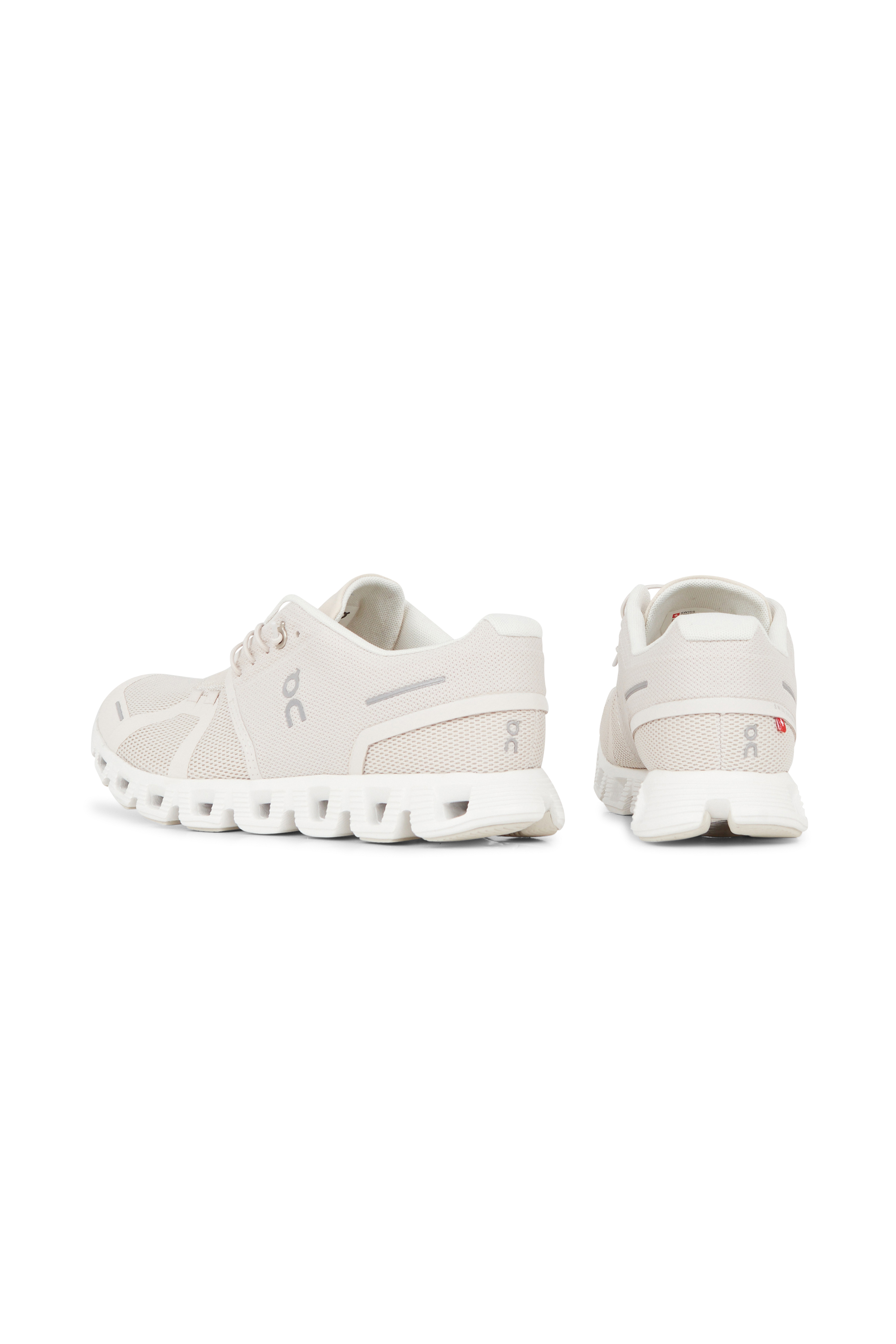 ON Baskets CLOUD 5 M Beige