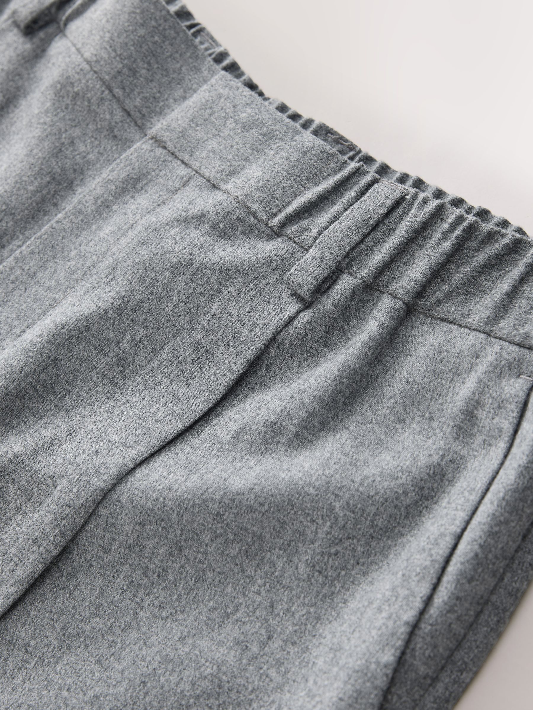 Grijs - Signature Regular Tapered 100% REDA Marino Wool Smart Trousers With Elasticated Back