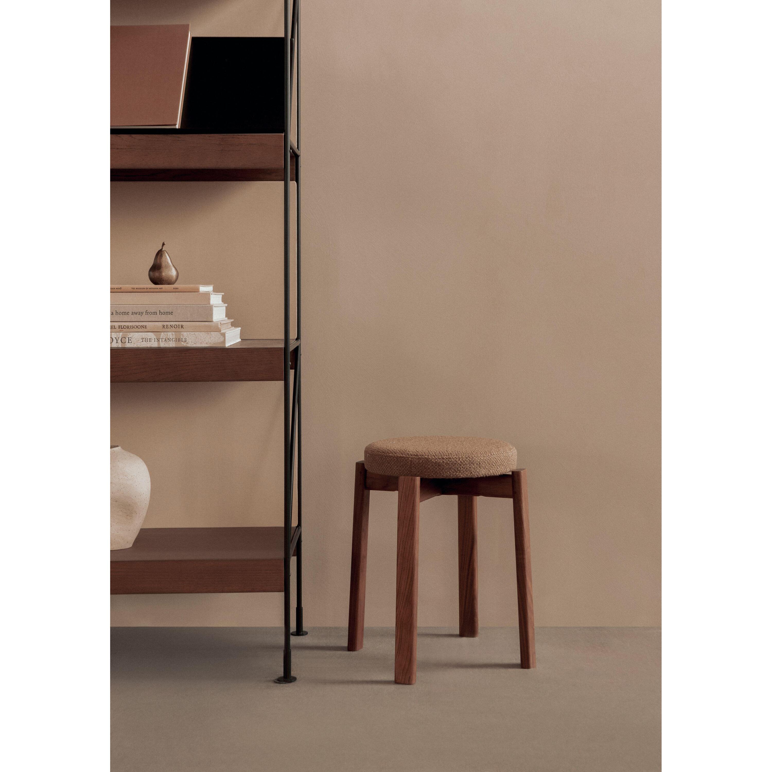 Passage kruk H48 naturel eiken Bouclé Beige 02