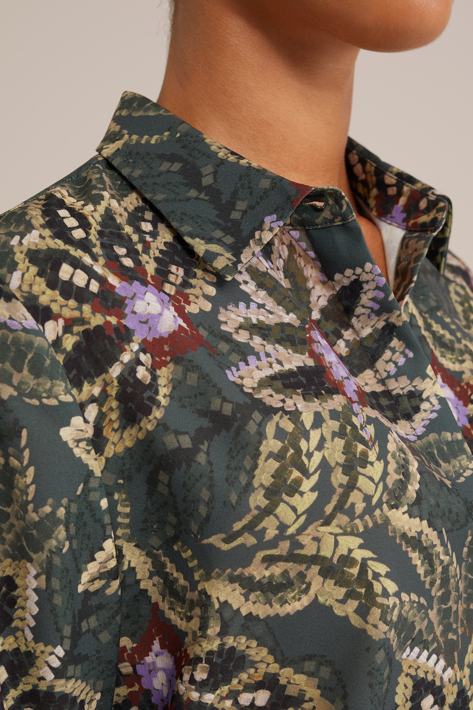 blouse met fijne structuur WE Fashion Mosgroen