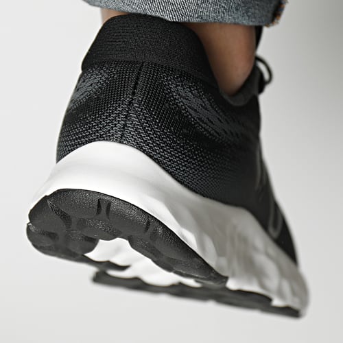 Baskets M520LB8 Black