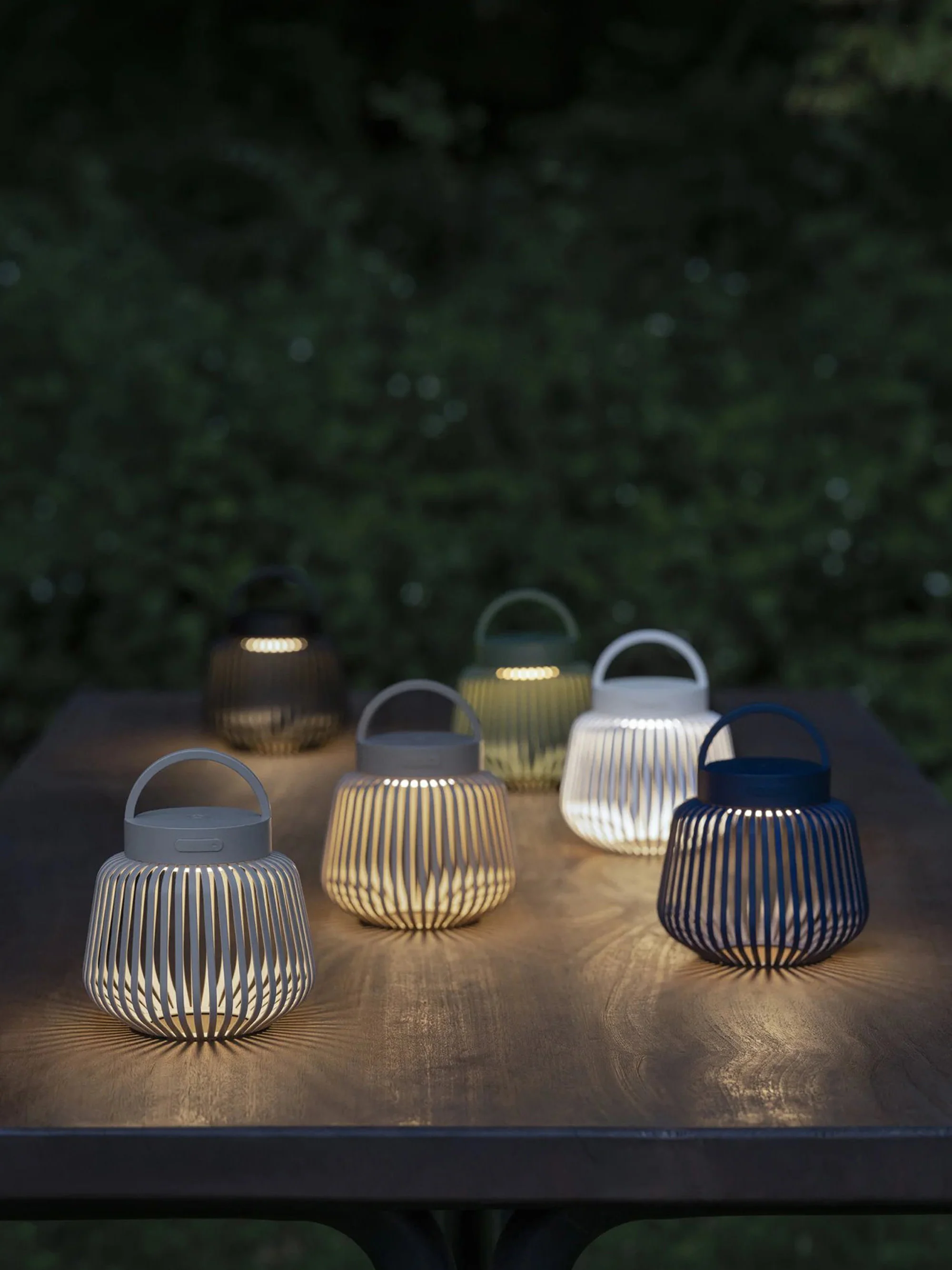 Draagbare outdoor LED-tafellamp Lito, H 12 cm