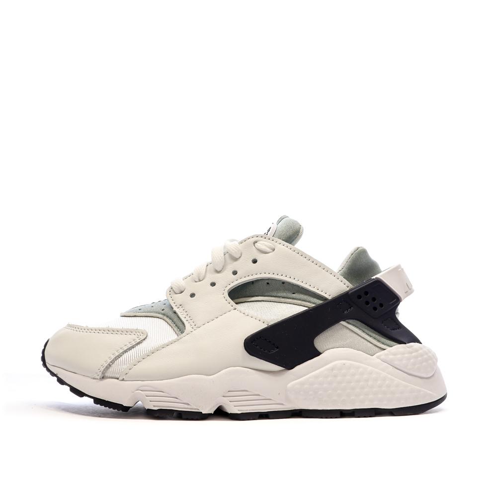 Nike Baskets Blanches/Noires Femme Nike Huarache