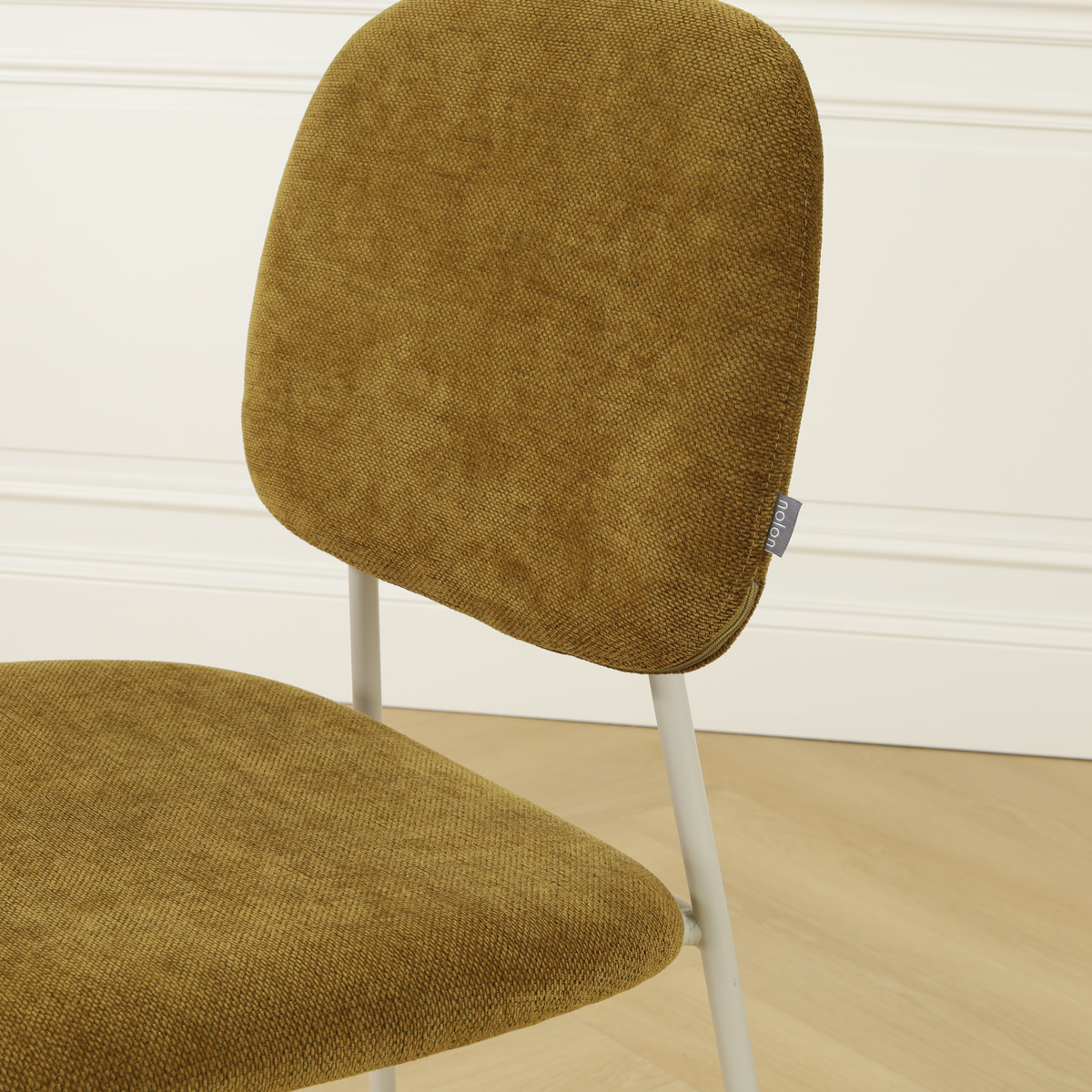 Eetkamerstoel Jasmijn warm groen - grijsbeige onderstel
