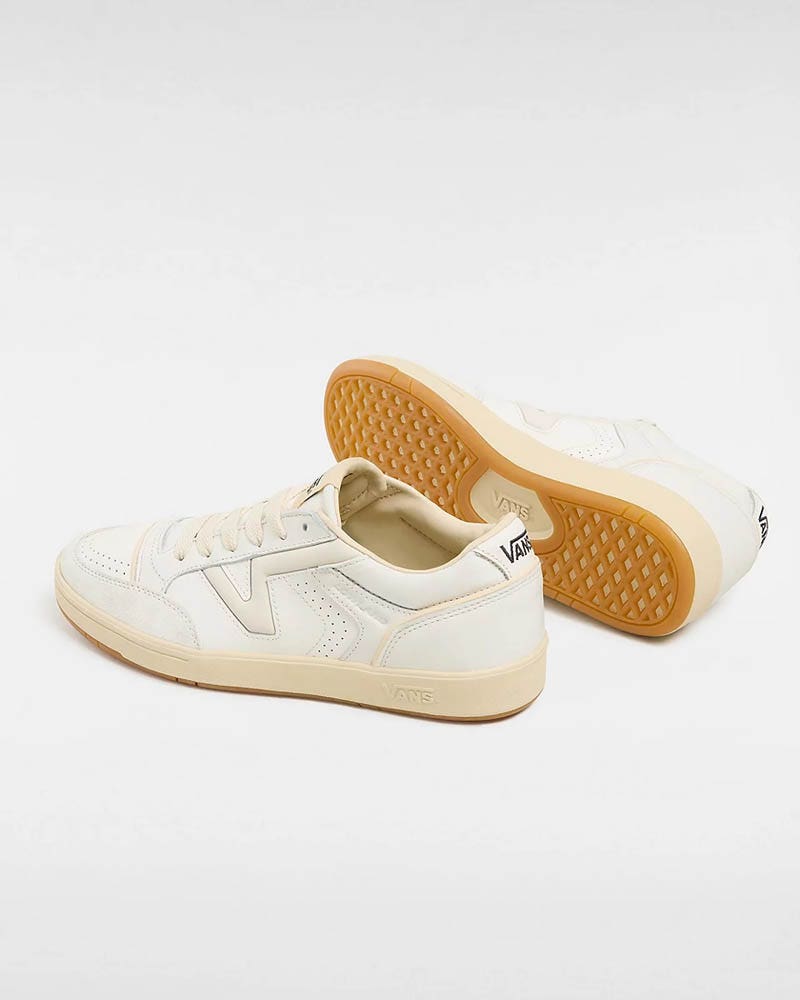 Vans  Lowland CC JMP R
