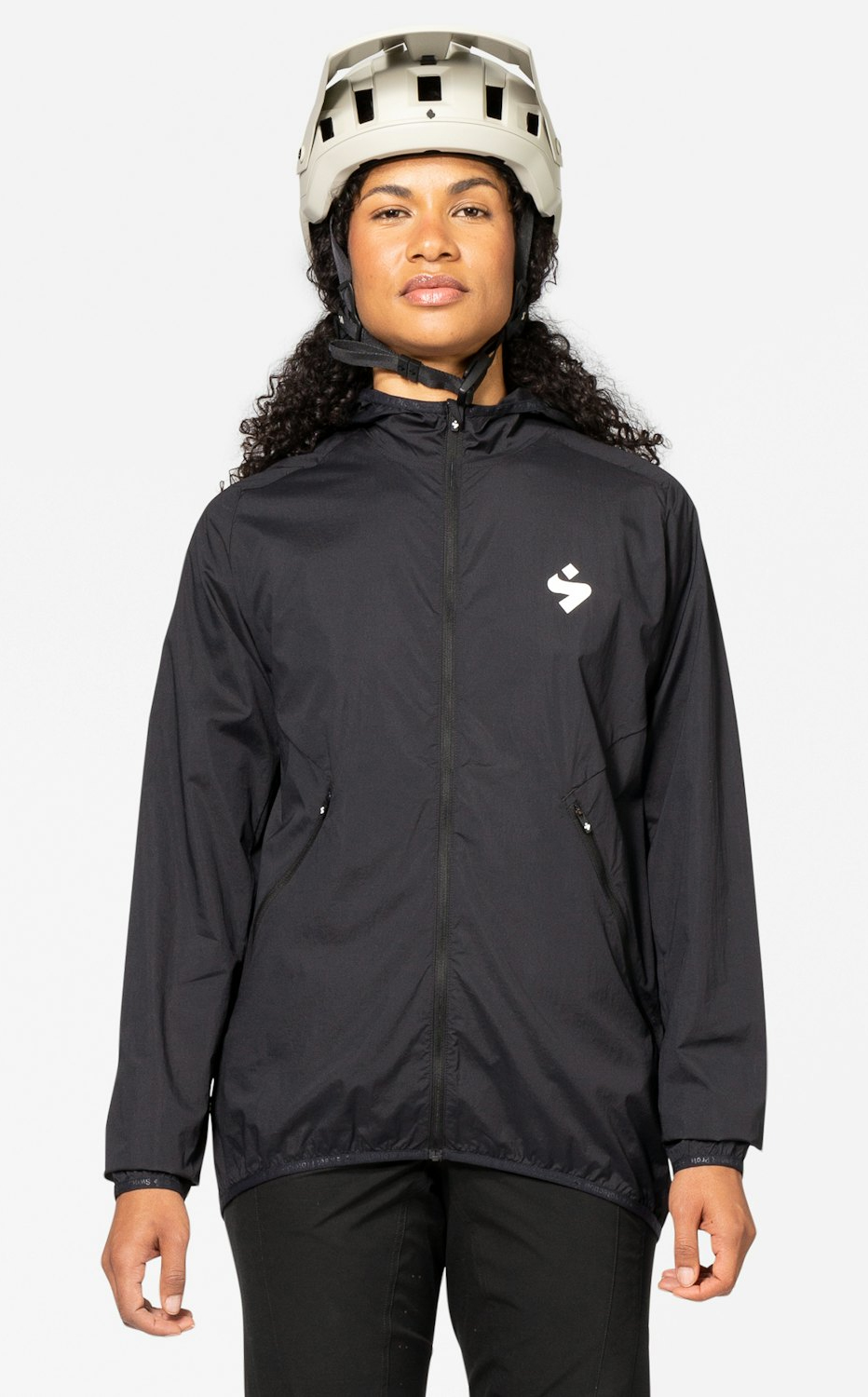 Hunter Hooded Wind Jacket Black