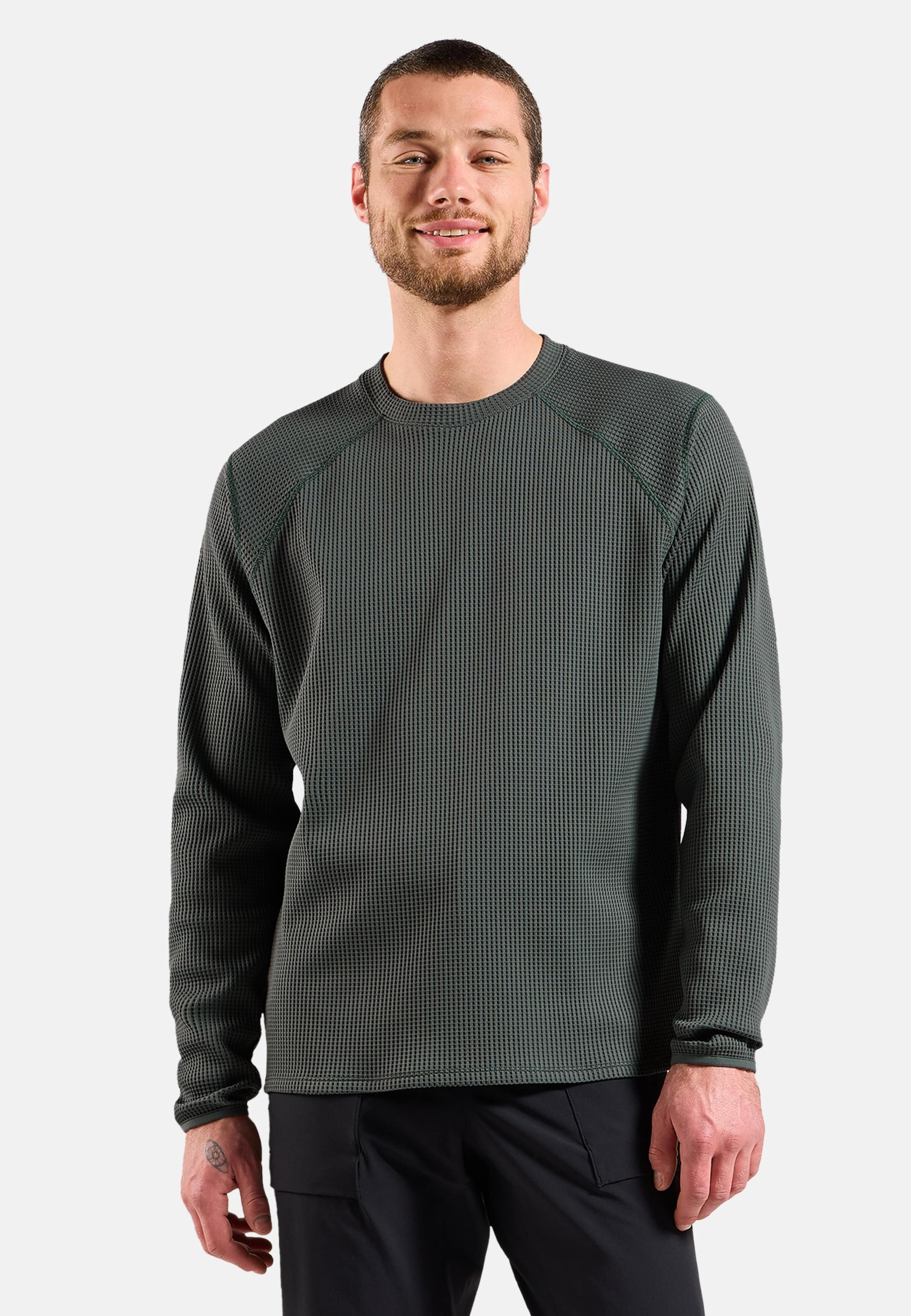 Cubic Multisport Mid Layer mit Rundhalsausschnitt in urban chic