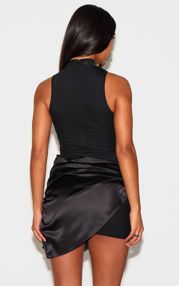 Noir Robe Mini Drapée En Satin Tissé À Col Montant