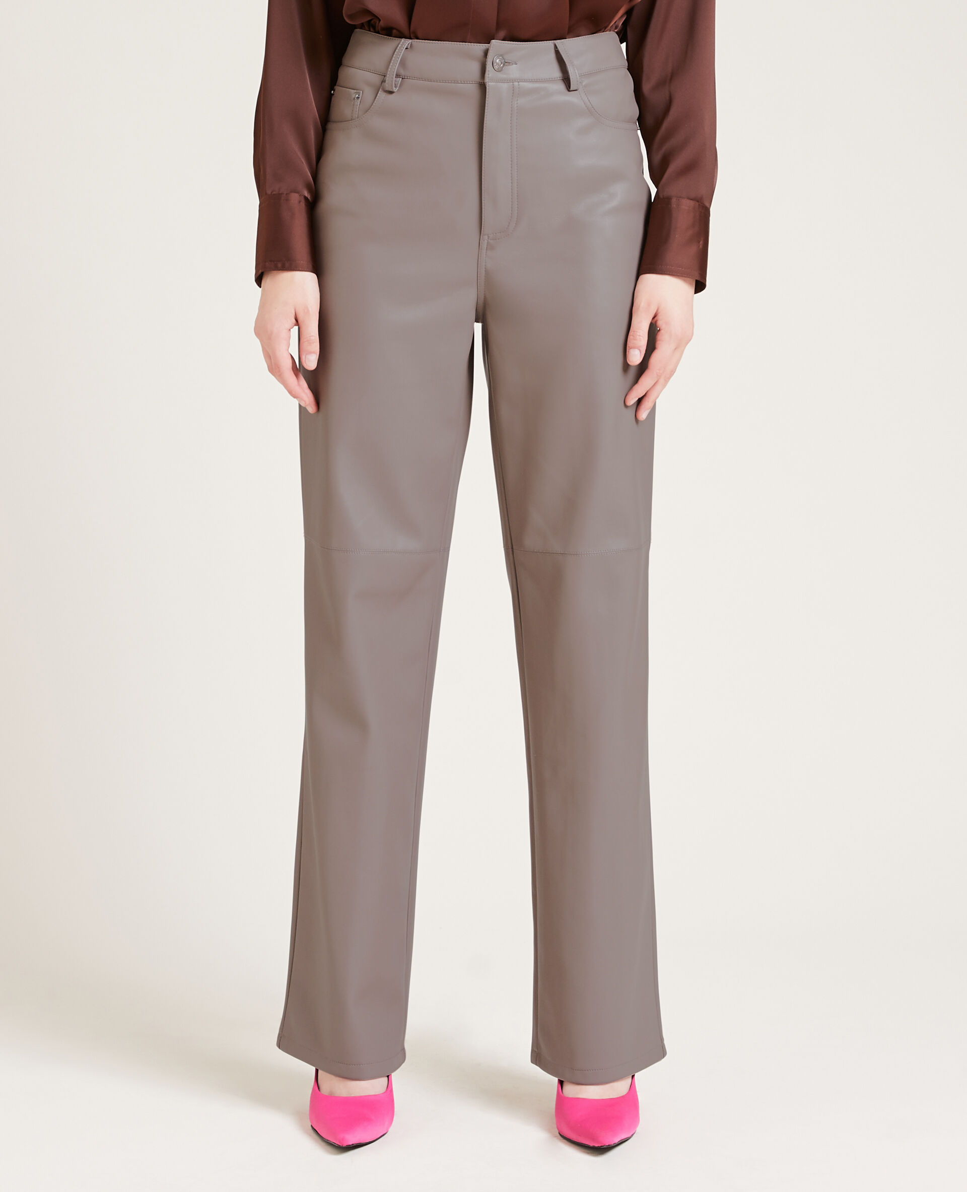 Pantalon droit en simili cuir - Taupe