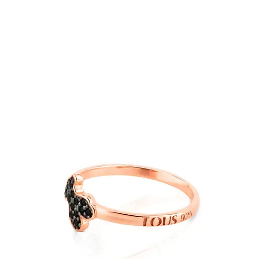 Anel com banho de ouro rosa 18k sobre prata e espinélios, com motivo de urso.