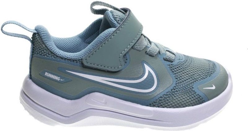 Nike - Cosmic Runner - Hardloopschoenen - Paars