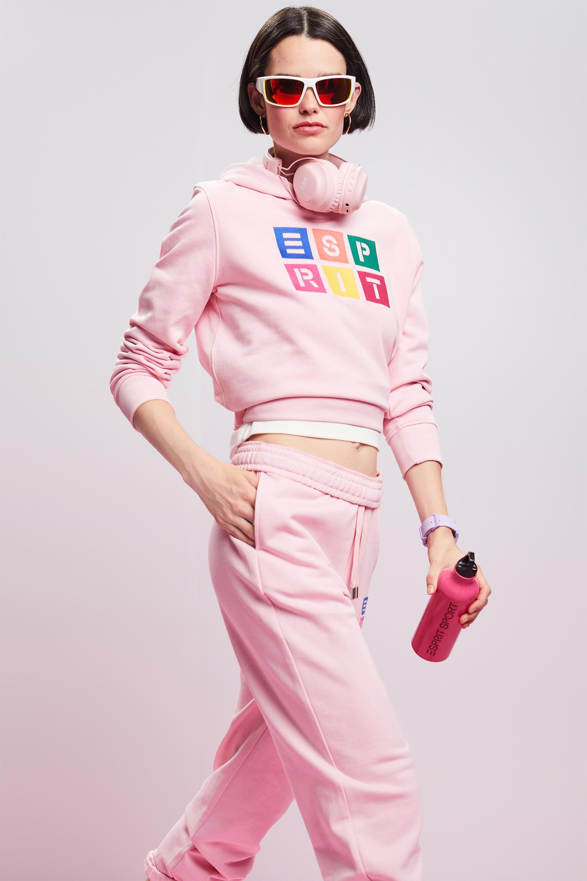 Sweat à capuche orné d’un logo brodé, coton biologique